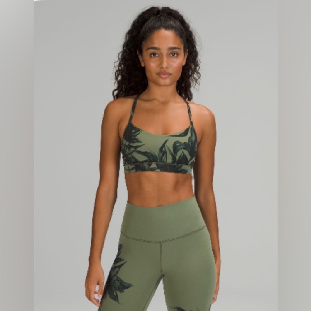 COPY - Lululemon Size 6 Flow Y Bra
